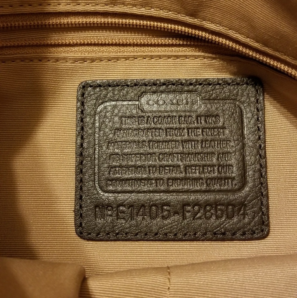 Coach purse - Picture 4 of 5